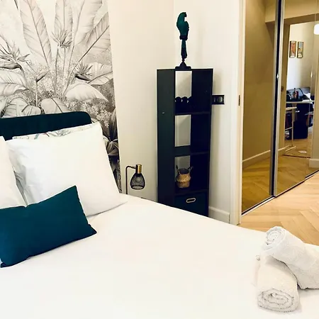 Διαμέρισμα Old Town Vibes - 5min To Sea - Ac & Breakfast *