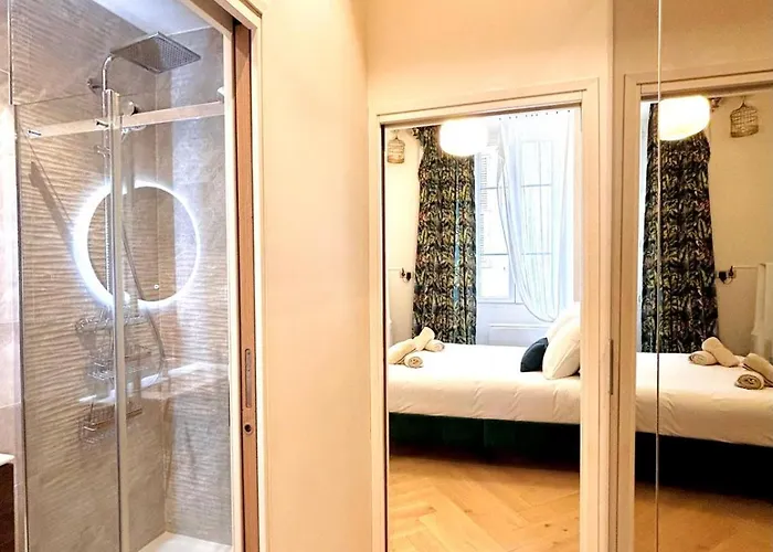 Apartamento Old Town Vibes - 5min To Sea - Ac & Breakfast *