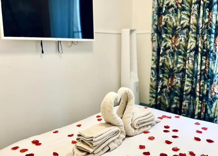 Appartement Old Town Vibes - 5min To Sea - Ac & Breakfast