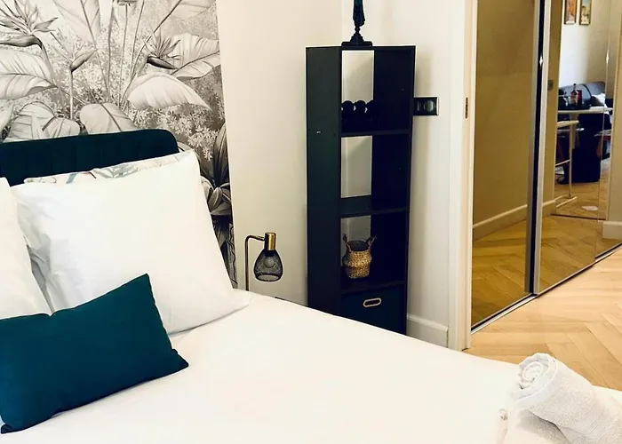 Appartement Old Town Vibes - 5min To Sea - Ac & Breakfast *